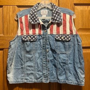 Carolina Jean top size 16 juniors Could fit women’s small for sure